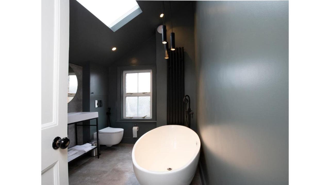 Pass The Keys Stunning, Brand New 3Br Home - Central Оксфорд Екстериор снимка